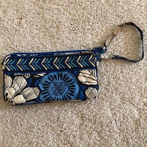 Vera Bradley Bags - Vera Bradley Blue Bayou Wristlet Vera Bradley Bags - Vera Bradley Blue Bayou Wristlet
